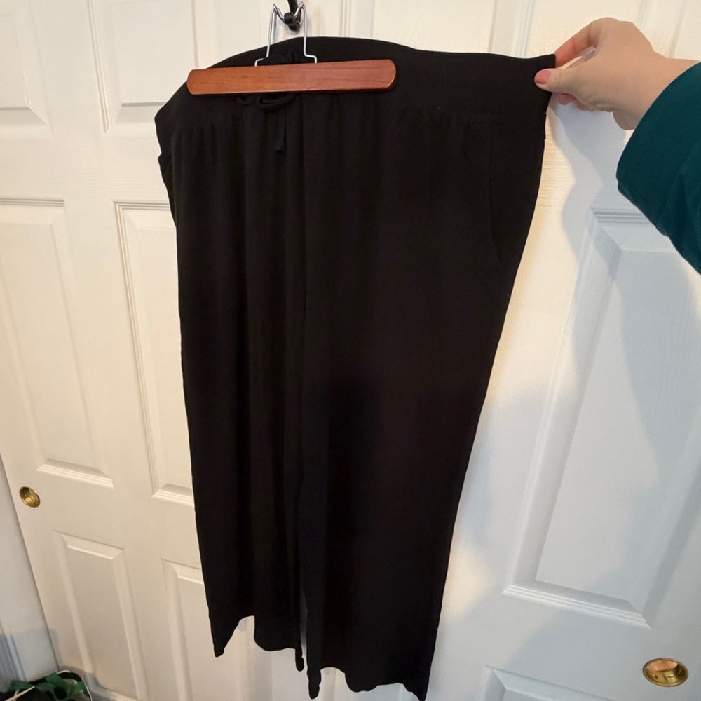 Terra & Sky Woman’s plus Black high waist pajama bottoms. Never washed or worn.